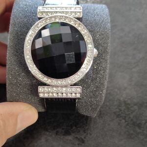 Elegant Black and Silver Women's Watch